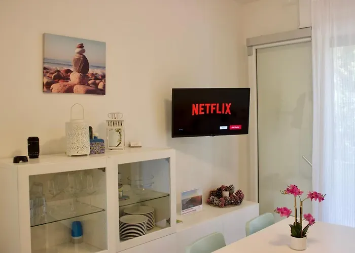 Antonietta 3, Tra Pineta E Mare Apartman *