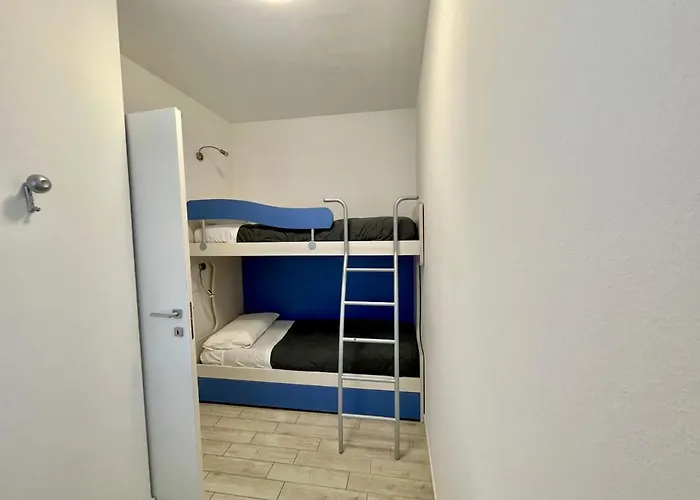 Antonietta 3, Tra Pineta E Mare Bibione